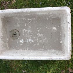 Vintage Kitchen Farm Sink
