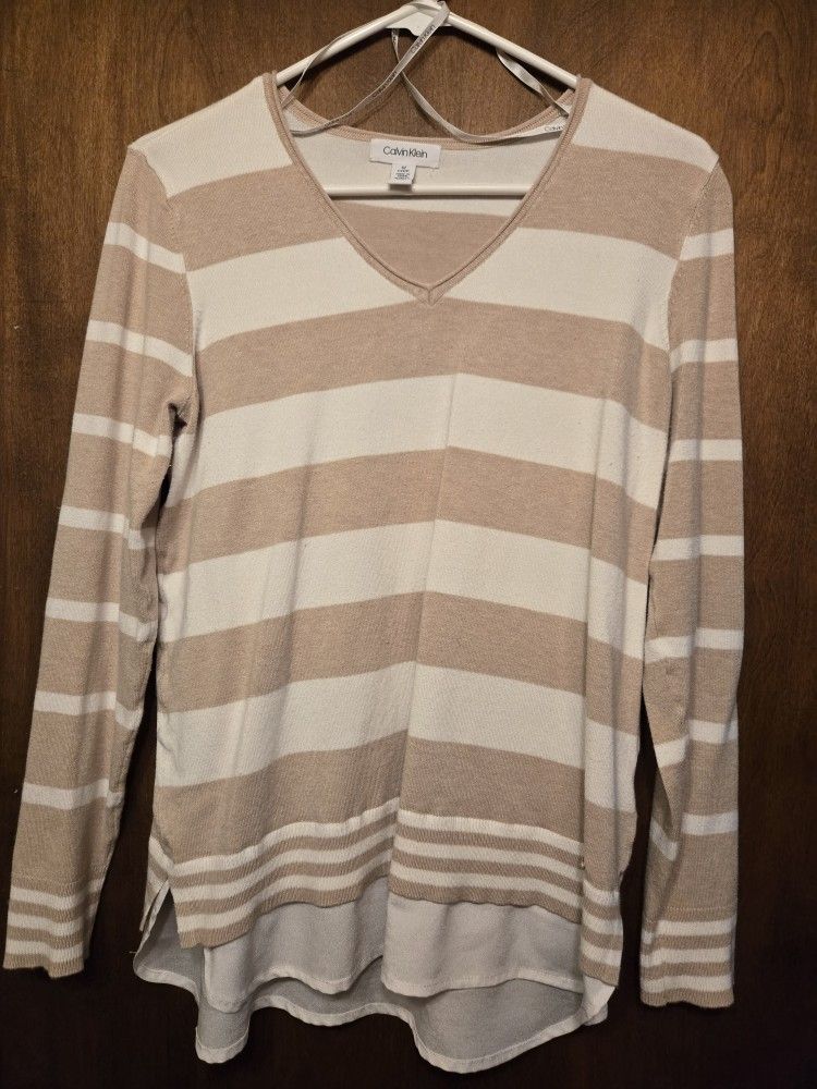 Calvin Klein cream and white V-neck long sleeve with mock shirt, size S