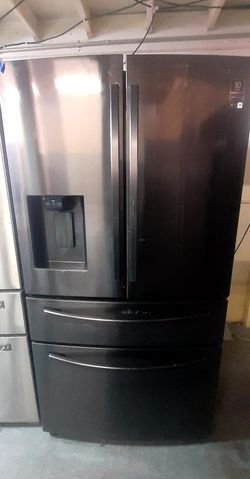 Samsung 4 Door Black Stainless Refrigerator
