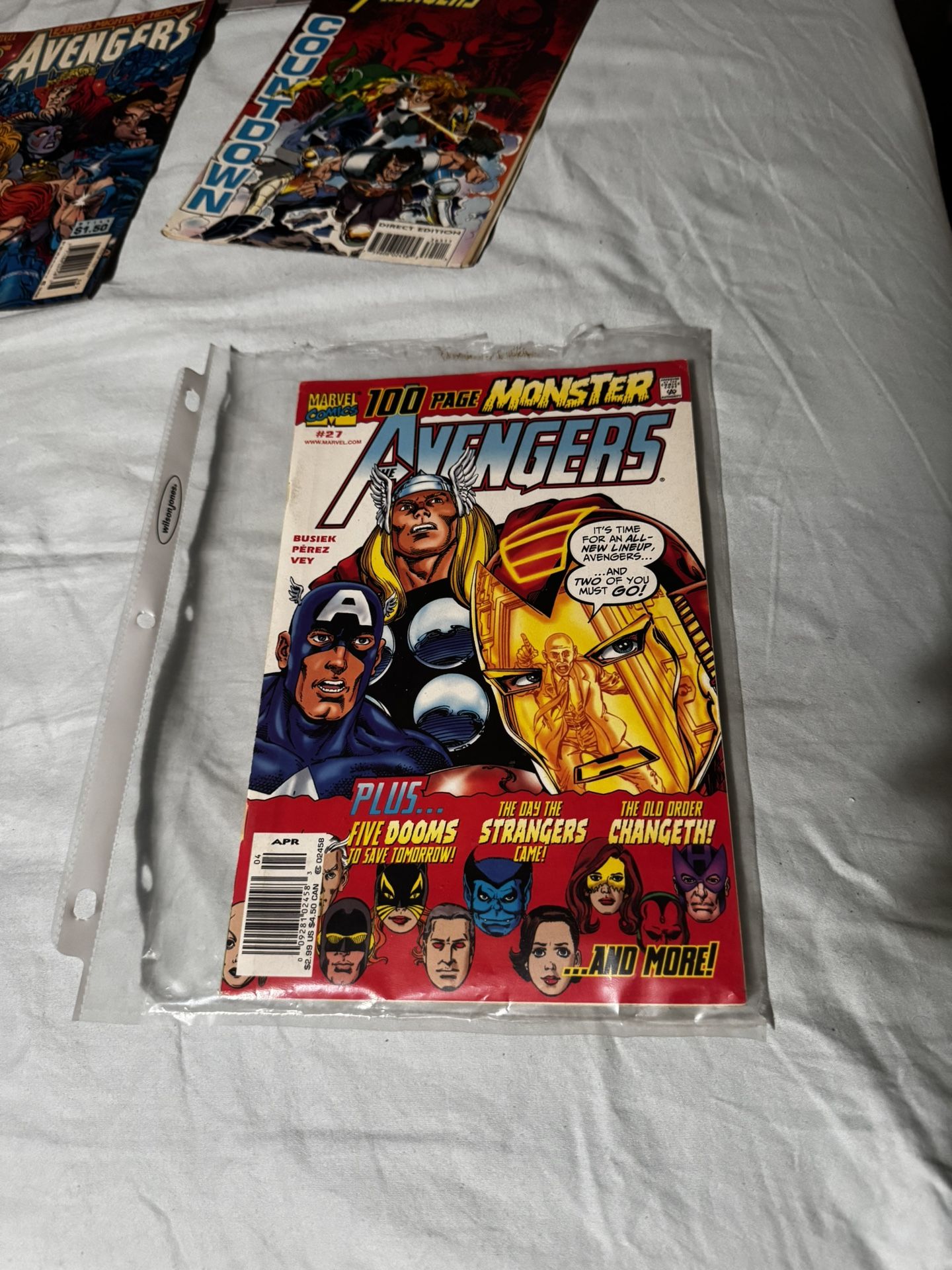 Avengers Comic Book (#27 100 page monster)