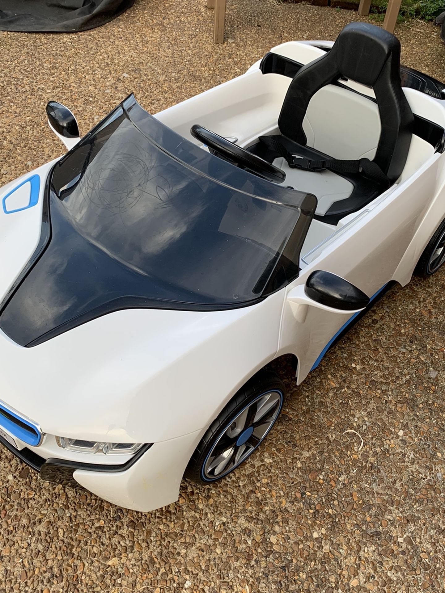Kids BMW i8 Concept Ride On Car