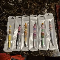 Doorables beaded pens and beaded pens