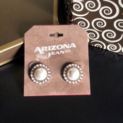 Elegant Faux Pearl Earrings