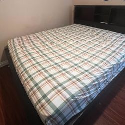 Bed frame Wood