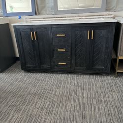 61” Bathroom Vanity With White Countertop 