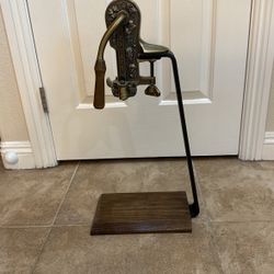 Rogar Estate Antique Brass Table Top Wine Bottle Opener w/ Wood Stand Corkscrew