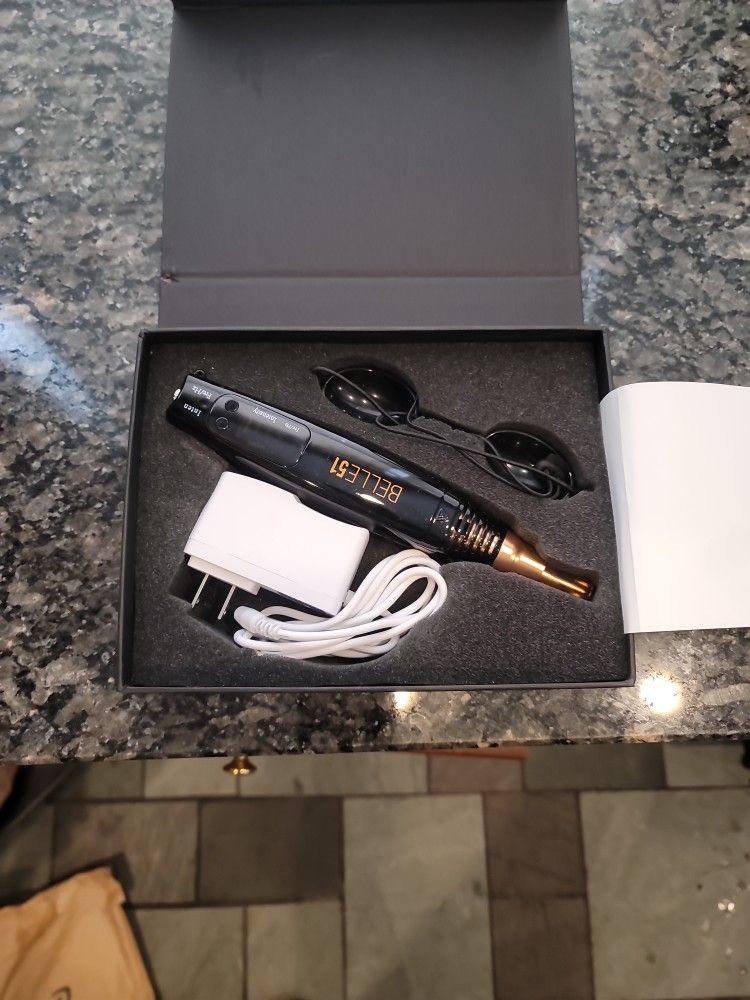 Belle51 at Home laser scar and dark spot remover
