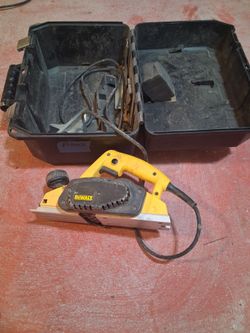DeWalt electric planer