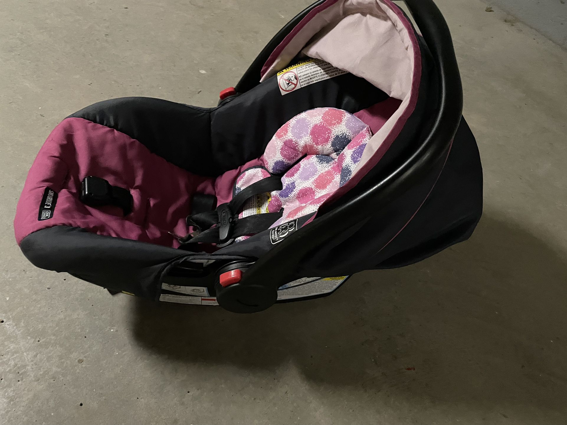 Graco Infant Car seat 