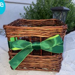 Square Basket W/Bow