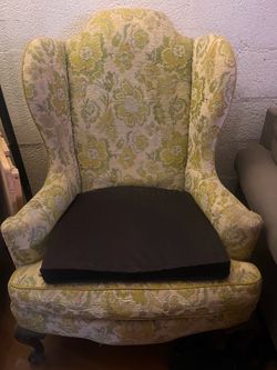 2 chairs