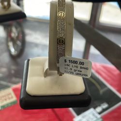 14k Women’s Bangle 