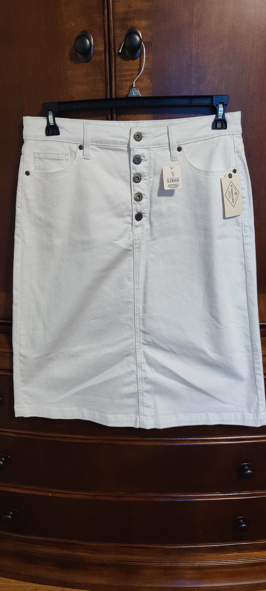 Women's White Denim Skirt And Pants