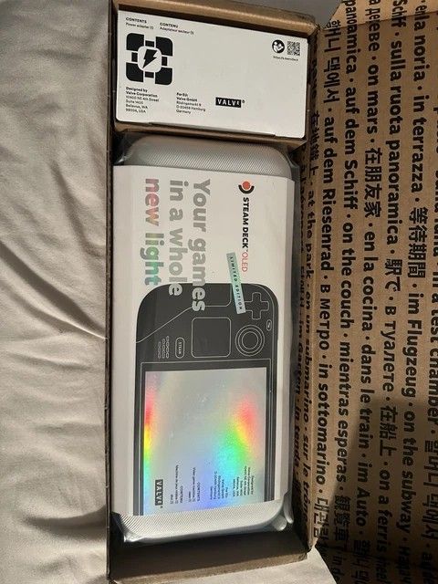 Steam Deck OLED 1TB Limited Edition White