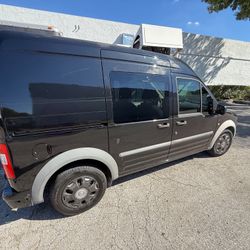 Ford Transit Connect 2012