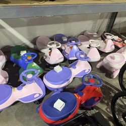 ($65-$75/each)FanttikRide N7 Classic Electric Wiggle Car with Pedal, Rechargeable Battery, 2 in 1 Swing Car