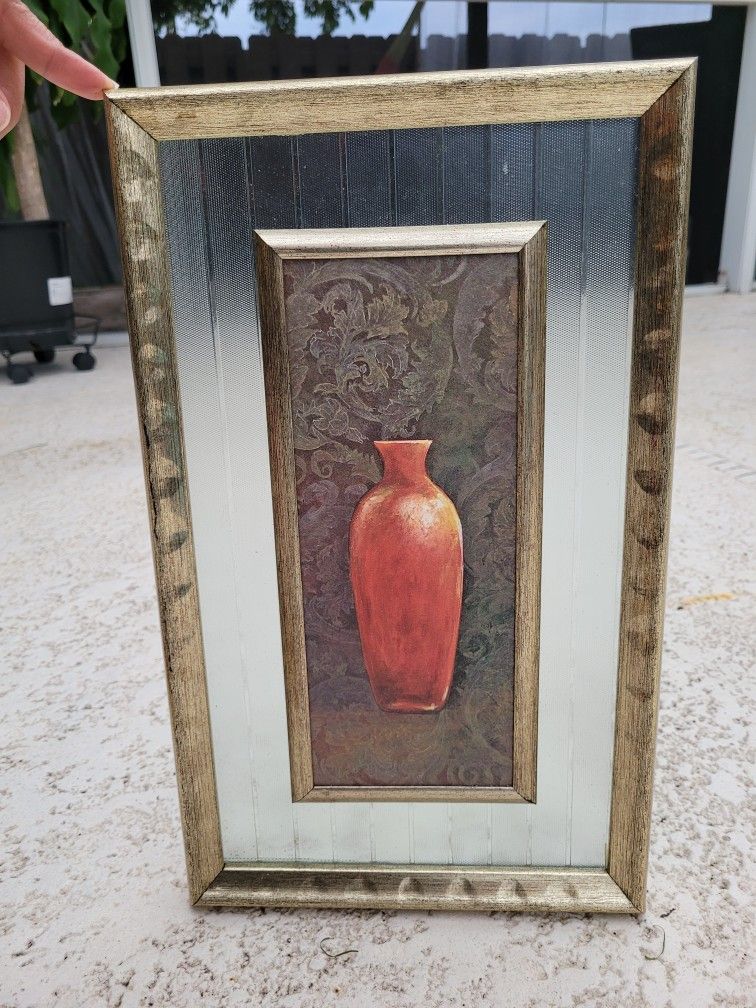 Wall decor frames 2pcs.