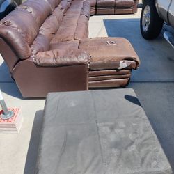 Free Leather Come Get It Today Couch Sofa Recliner Hida bed Sleeper Sectional Outman For Sale Best Offer