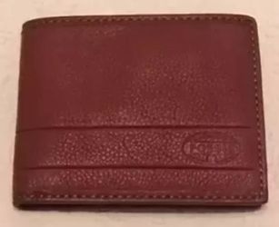 New Fossil wallet- tags still on trifold!