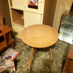 Round table