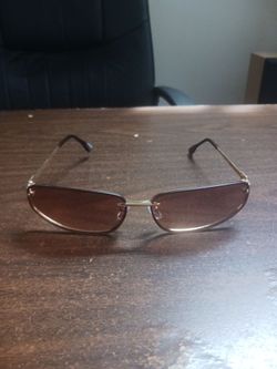 MESSY WEEKEND NAO Sunglasses