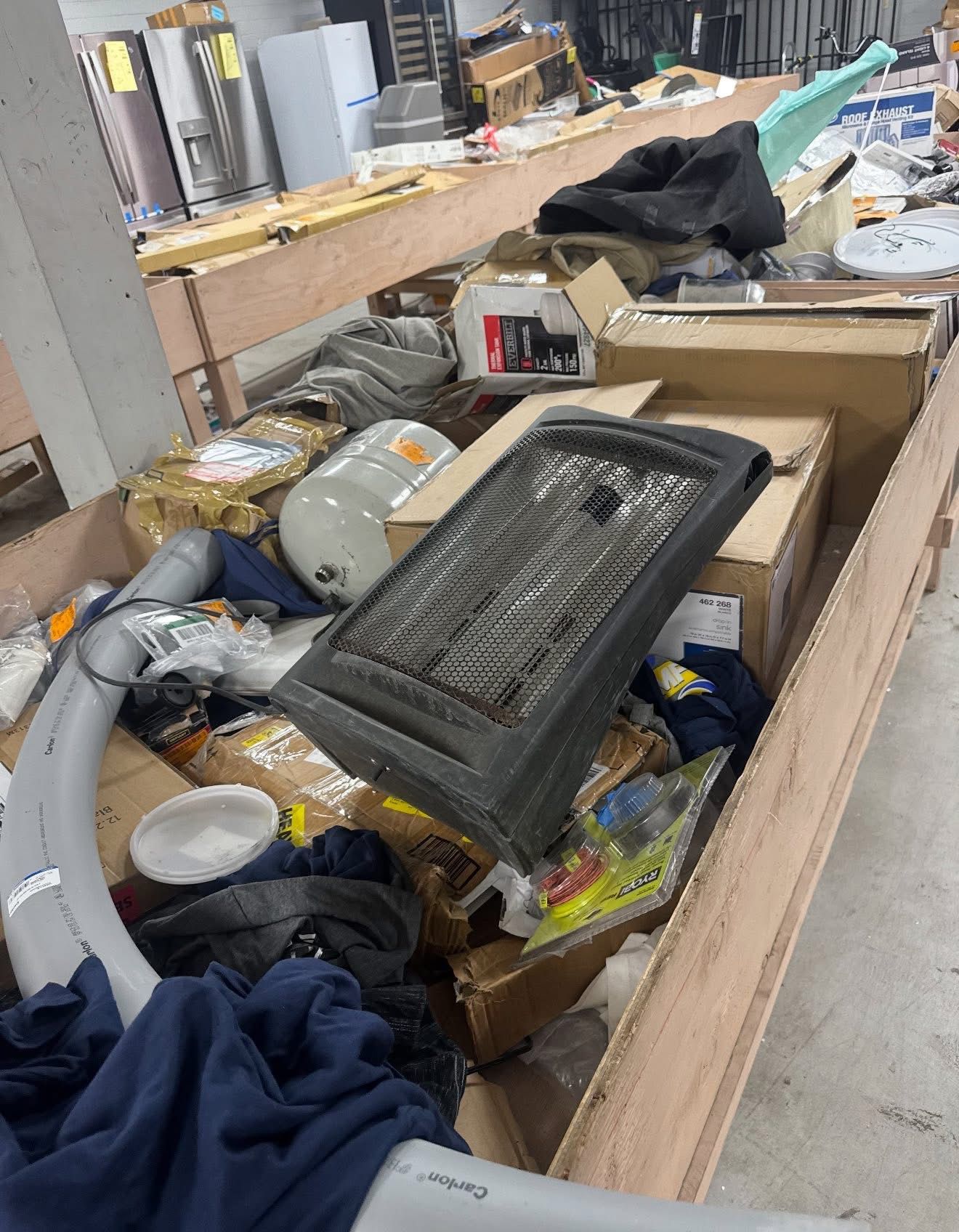 π Dollar Bin Sale! π  π
 monday 09/22 β° 9:00 AM β 5:00 PM π 1322 S. 4th Ave., Yuma, AZ 85364  π₯ Every item in the bin is just $1 each! π₯ Donβt mi