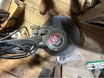 Advance shadow 20” 2 speed floor buffer $150