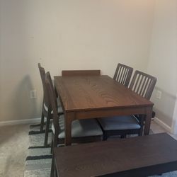 IKEA Expandable Dining Table With 4 Chairs And Bench 