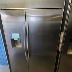 48" SAMSUNG BUILT IN STAINLESS STEEL REFRIGERATOR 