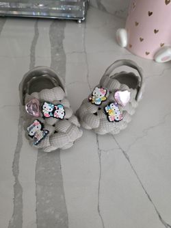 Toddler size 4c like new conditions