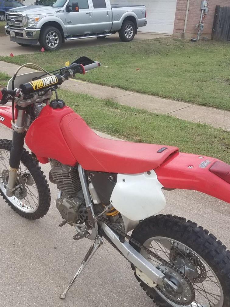 2001 Honda XR400