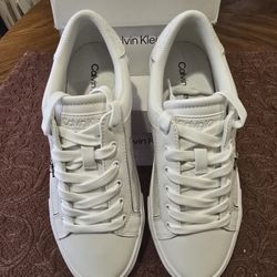 Sale!! New Calvin Klein size 7.5 Charie Sneaker (Women)