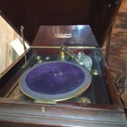 Silvertone  Crank Record Player Stand-up Cabnet