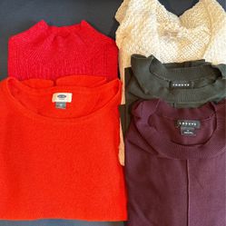 Bulk! Five Women’s Sweaters : Size XS & S