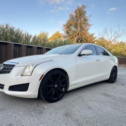 Cadillac Luxury ATS 2.0 Turbo.
