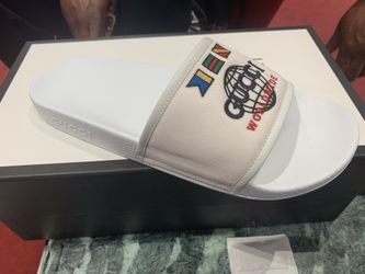 New men’s Gucci Sliders Size 10 M