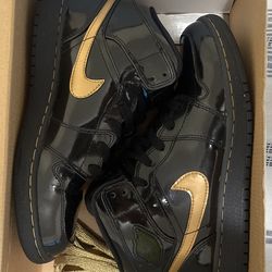 AIR JORDAN 1 PHAT GS ‘BLACK METALLIC GOLD’