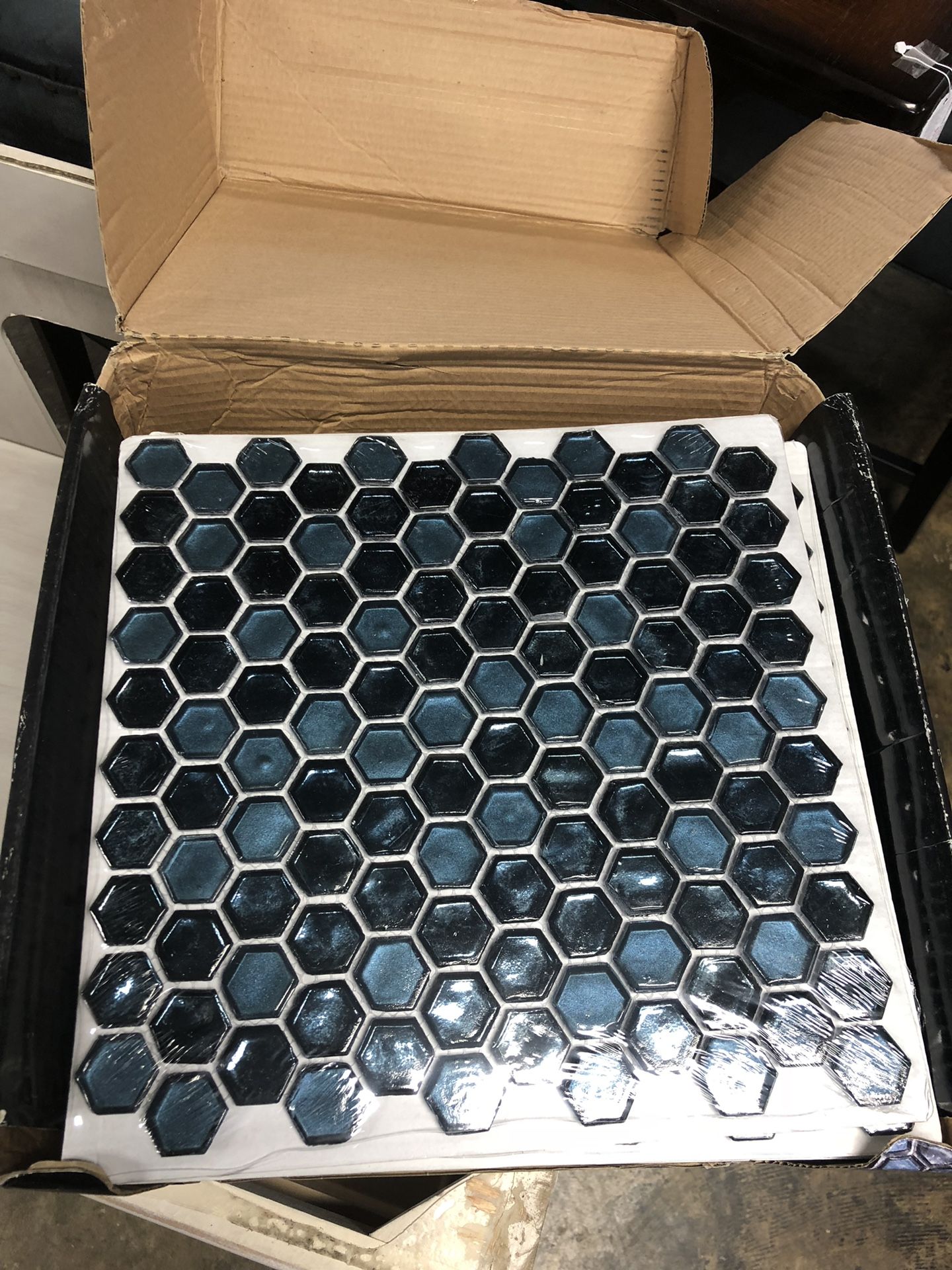 Jeffery Court 6 mm Glass Mosaic Tile – Mermaid Lagoon - $9