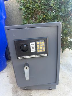 Bunker Hill Digital Floor Safe 1.5cu no key