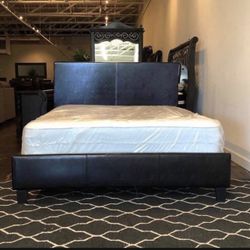 BRAND NEW QUEEN SIZE PLATFORM BED WITH 10” PLUSH MATTRESS (FREE DELIVERY)