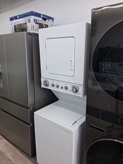 KENMORE 24 " STACKABLE WASHER & ELECTRIC DRYER! WARRANTY INCLUDED !DELIVERY AVAILABLE !