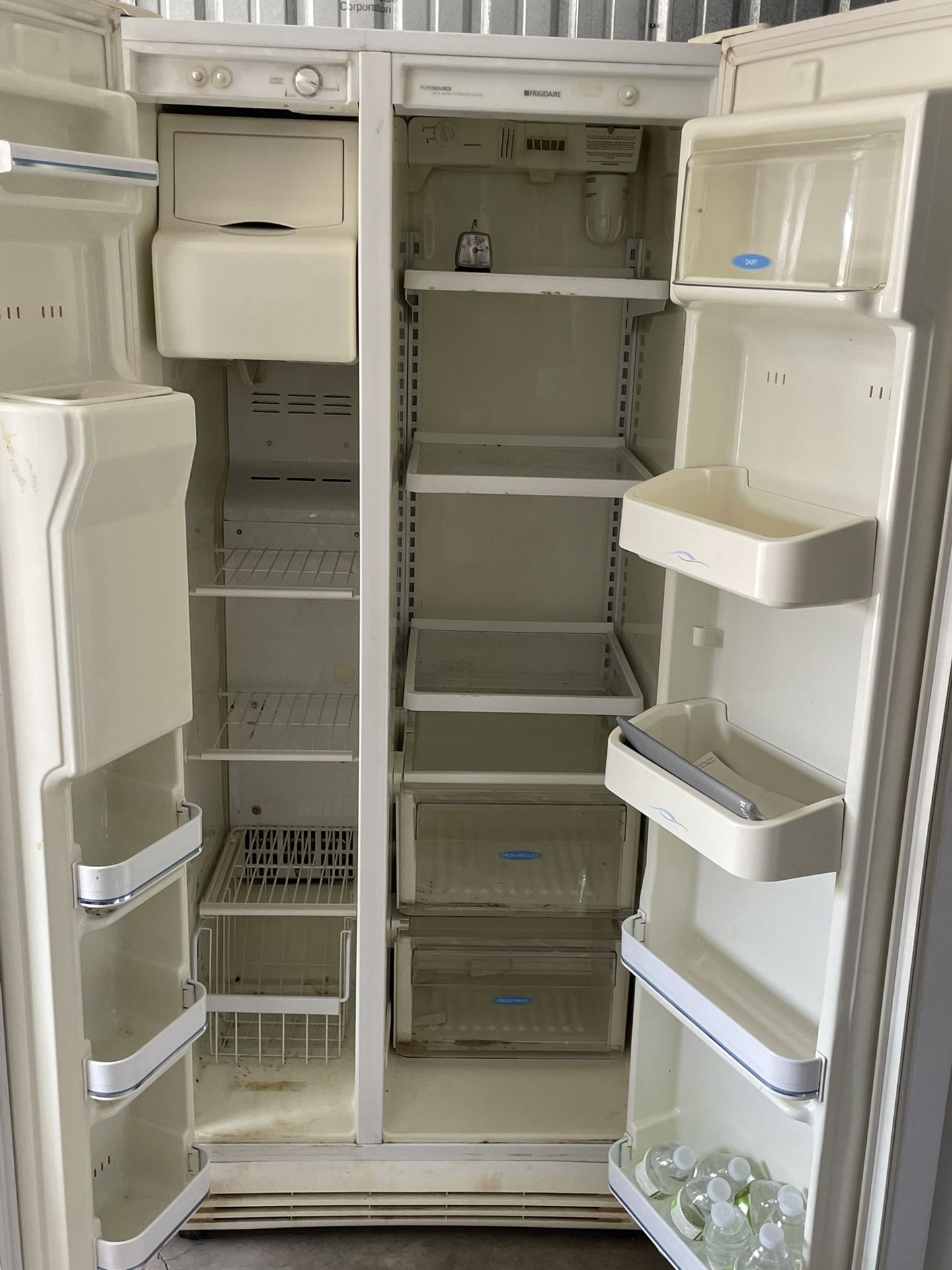 Frigidaire Refrigerator