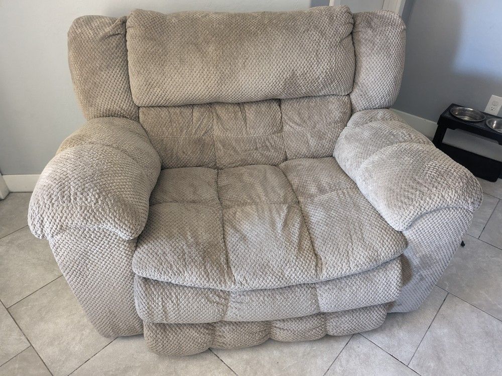 American Furniture Warehouse Wide Power Recliner