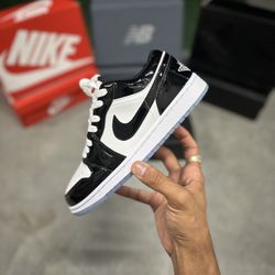 Men’s 8, Women’s 9.5 - “Black Concord” Jordan 1 Low’s 🎬