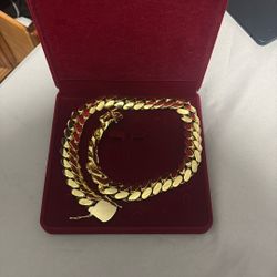 Cuban Link Chain 