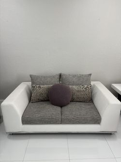 Carlos Perazzi Love Seat
