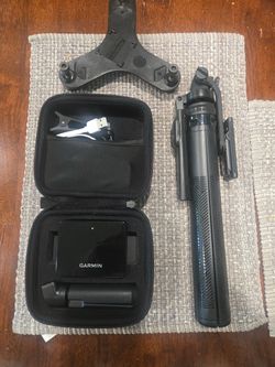Golf launch monitor Garmin R10