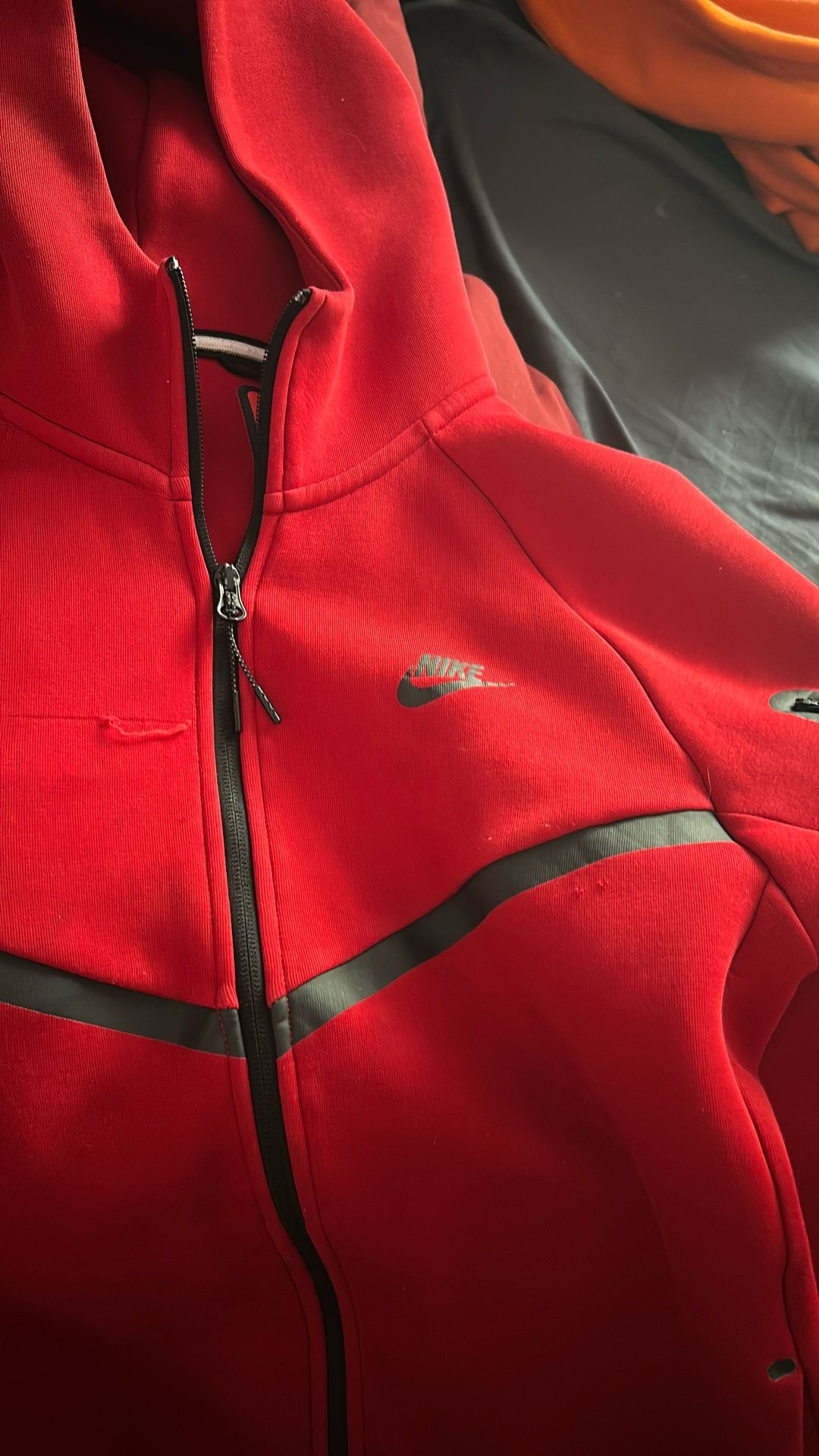 red nike tech