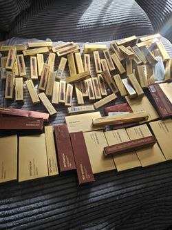 Brand new hourglass make up $7 each I have 80 items