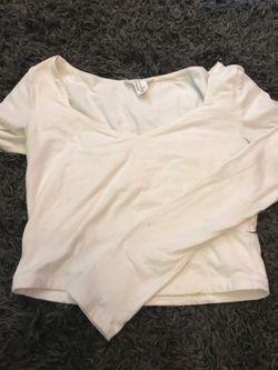 Forever 21 long sleeve shirt